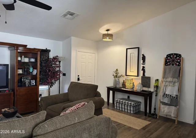 4th image of 11348 W Pinehollow Dr, Surprise, AZ 85378 | MLS# 7061446