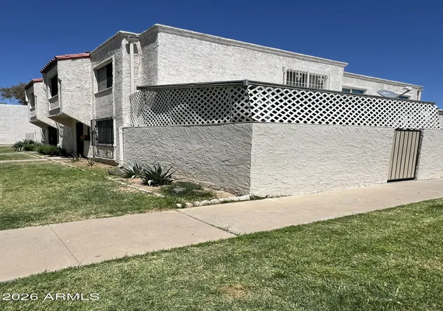 Photo 2 of Townhouse for sale at 5212 N 42nd Lane, Phoenix, AZ 85019 | MLS# 7060341 | Listing updated on 2026-08-27