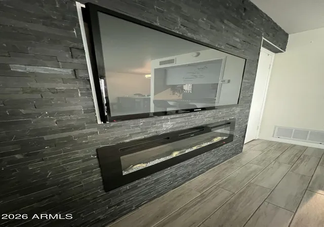 Photo 3 of Townhouse for sale at 5212 N 42nd Lane, Phoenix, AZ 85019 | MLS# 7060341 | Listing updated on 2026-08-27