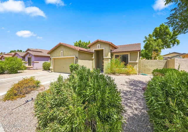 3rd image of 6186 W Wikieup Ln, Glendale, AZ 85308 | MLS# 7063216