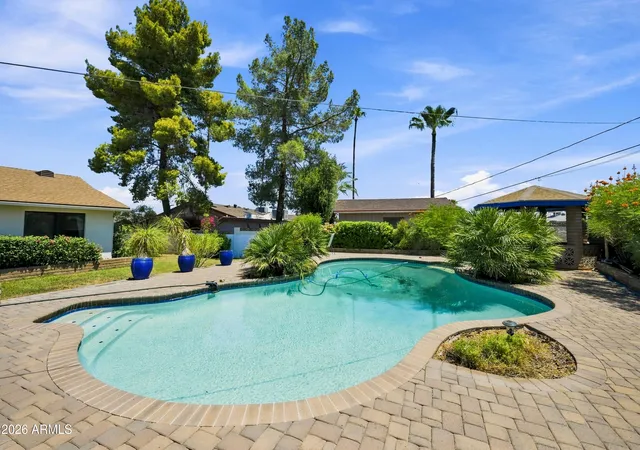 Photo 4 of Single family home for sale at 3827 E Mercer Ln, Phoenix, AZ 85028 | MLS# 7064378 | Listing updated on 2026-09-06