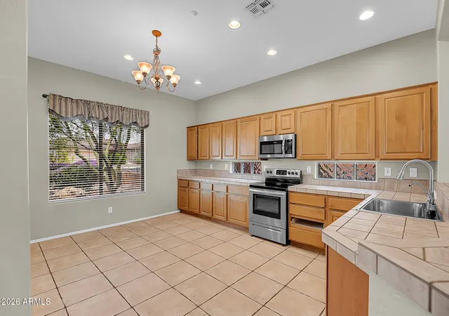 Photo 4 of Single family home for sale at 41721 N Shadow Crk Way, Anthem, AZ 85086 | MLS# 7060471 | Listing updated on 2026-08-28