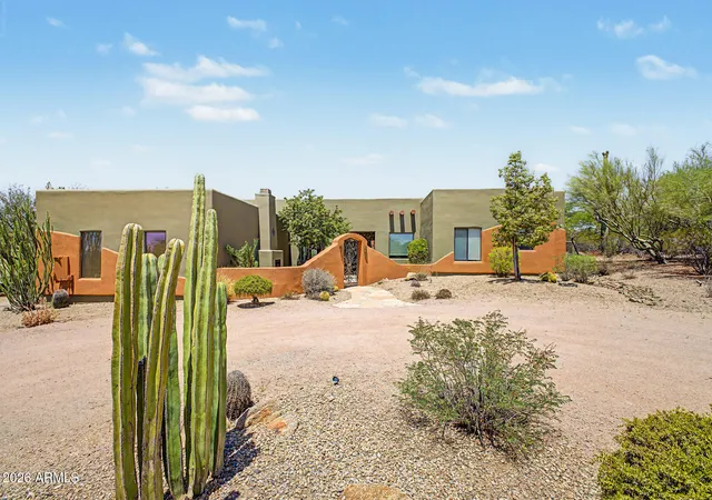 Photo 1 of Single family home for sale at 38844 N Spur Cross Rd, Cave Creek, AZ 85331 | MLS# 7060713 | Listing updated on 2026-10-28