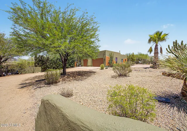 Photo 4 of Single family home for sale at 38844 N Spur Cross Rd, Cave Creek, AZ 85331 | MLS# 7060713 | Listing updated on 2026-10-28