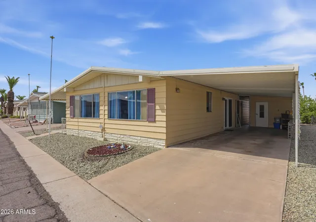 Photo 3 of Manufactured home for sale at 120 N Val Vista Dr #267, Mesa, AZ 85213 | MLS# 7061096 | Listing updated on 2026-09-11