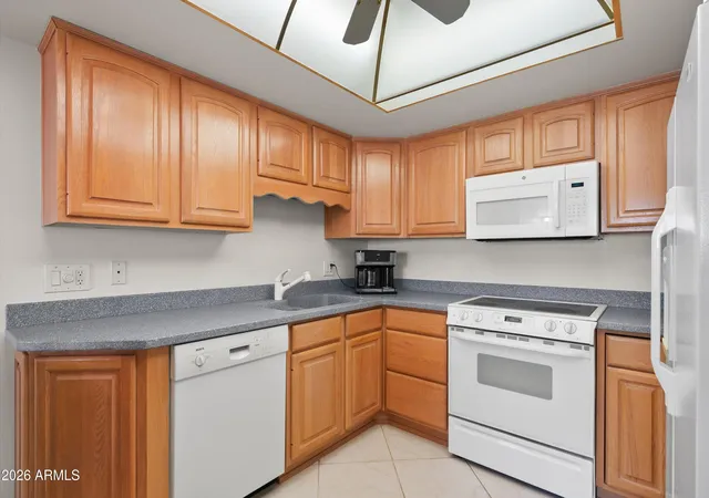 3rd image of 7910 E Camelback Rd #312, Scottsdale, AZ 85251 | MLS# 7060457