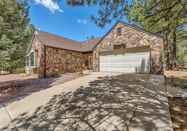 2nd image of 1900 N Rain Tree Rd, Flagstaff, AZ 86004 | MLS# 7060508