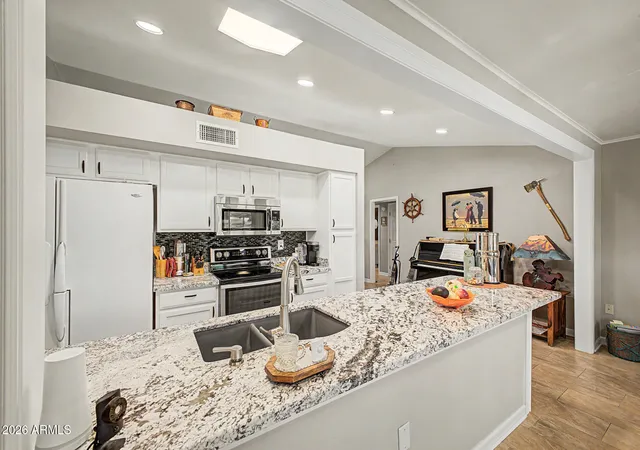 5th image of 13909 W Springdale Dr, Sun City West, AZ 85375 | MLS# 7060873