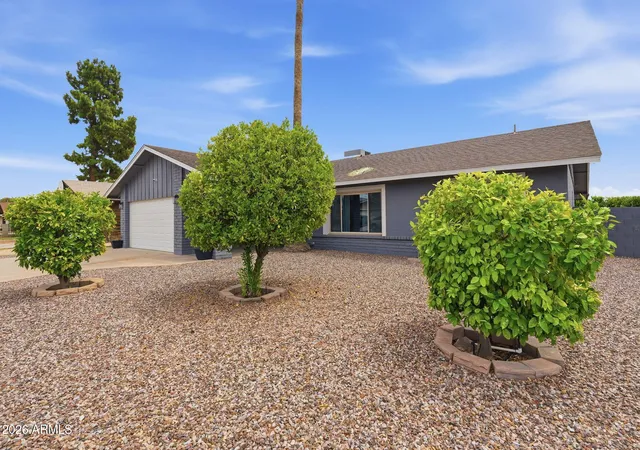 Photo 3 of Single family home for sale at 5257 W Acapulco Ln, Glendale, AZ 85306 | MLS# 7062374 | Listing updated on 2026-09-13