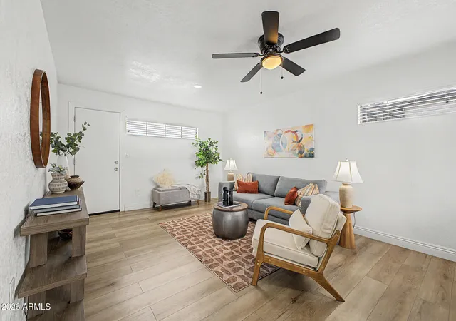 Photo 3 of Single family home for sale at 723 E Sunnyslope Ln, Phoenix, AZ 85020 | MLS# 7061875 | Listing updated on 2026-09-02