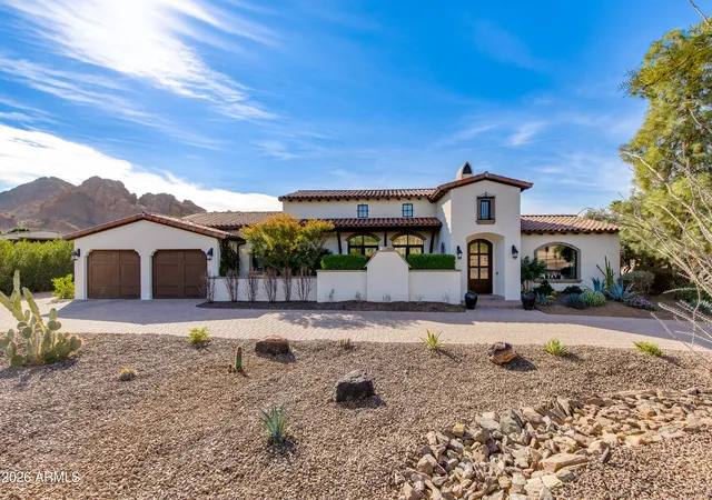 2nd image of 4529 E Maderos Del Cuenta Dr, Paradise Valley, AZ 85253 | MLS# 7060505