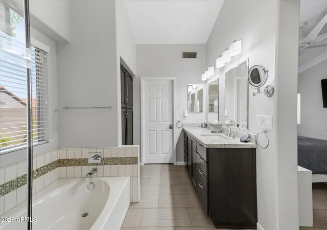 Photo 4 of Single family home for sale at 15411 S 45th Street, Phoenix, AZ 85044 | MLS# 7066018 | Listing updated on 2026-09-21