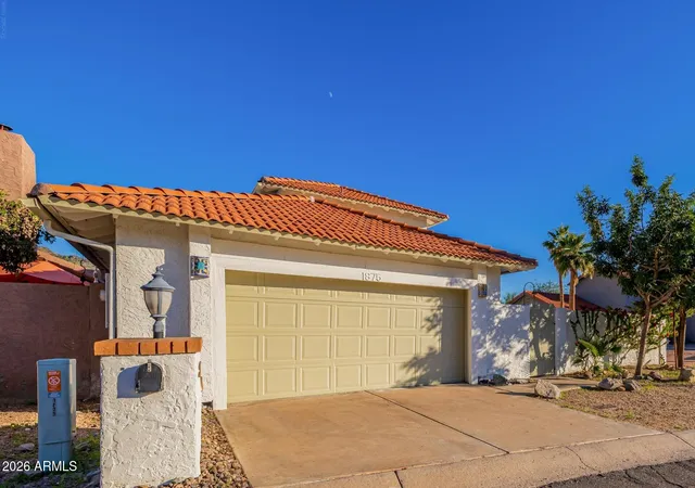 Photo 4 of Single family home for sale at 1875 E State Ave, Phoenix, AZ 85020 | MLS# 7060618 | Listing updated on 2026-09-12