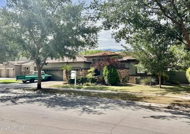 3rd image of 2925 E Marlene Dr, Gilbert, AZ 85296 | MLS# 7060656