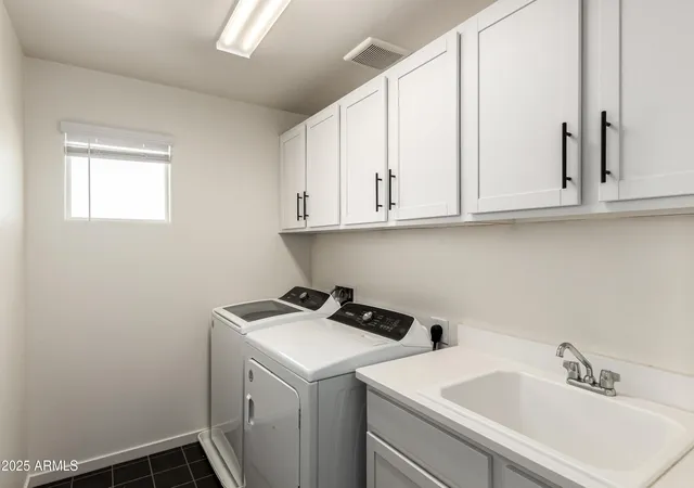 30th image of 48 E Bates St, Mesa, AZ 85201 | MLS# 7060571