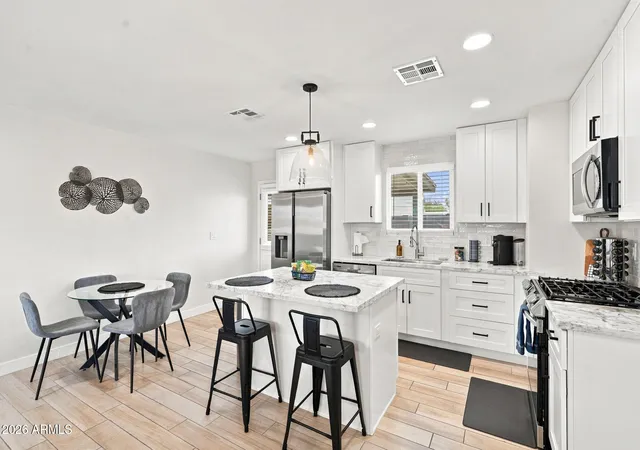 Photo 4 of Single family home for sale at 1725 S Marilyn Ann Dr, Tempe, AZ 85281 | MLS# 7060575 | Listing updated on 2026-09-06