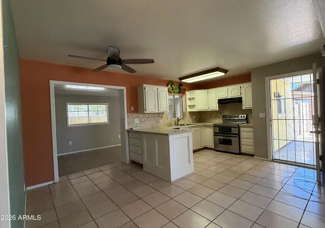 Photo 4 of Single family home for sale at 2354 E Betty Elyse Ln, Phoenix, AZ 85022 | MLS# 7060997 | Listing updated on 2026-09-19