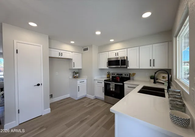 Photo 4 of Single family home for sale at 1491 W Mohawk Ln, Phoenix, AZ 85027 | MLS# 7061052 | Listing updated on 2026-09-10