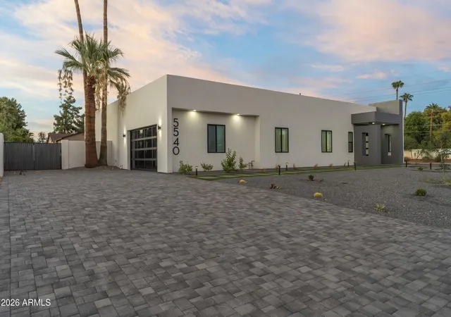 2nd image of 5540 E Dahlia Dr, Scottsdale, AZ 85254 | MLS# 7060601