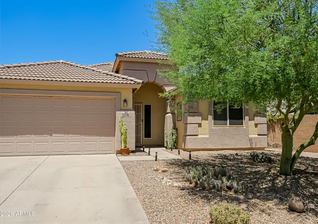 Photo 3 of Single family home for sale at 15276 W Laurel Ln, Surprise, AZ 85379 | MLS# 7060658 | Listing updated on 2026-09-09