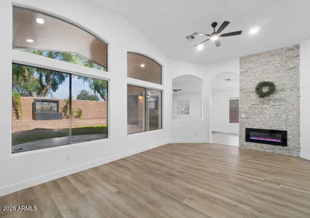 Photo 4 of Single family home for sale at 229 N 163rd Drive, Goodyear, AZ 85338 | MLS# 7061180 | Listing updated on 2026-10-21