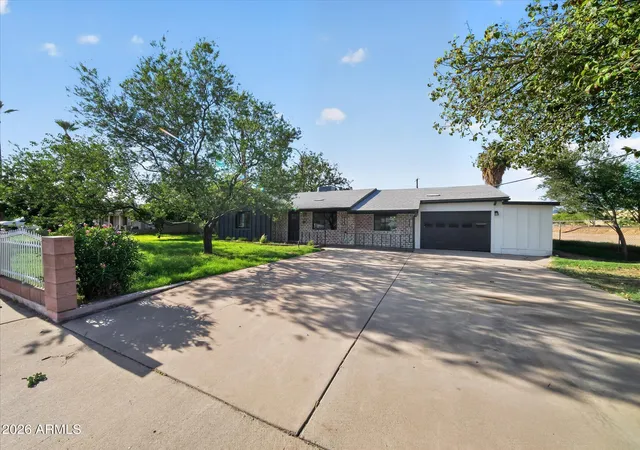 2nd image of 1712 E Whitton Ave, Phoenix, AZ 85016 | MLS# 7060999