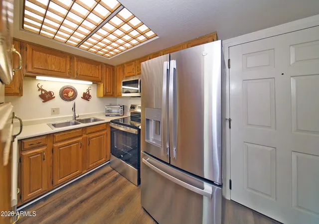 2nd image of 10330 W Thunderbird Blvd #B110, Sun City, AZ 85351 | MLS# 7060972