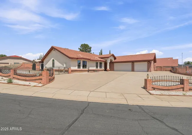 2nd image of 1163 Exeter Dr, Sierra Vista, AZ 85635 | MLS# 7060898