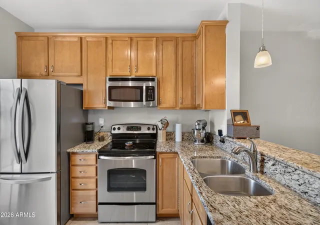 Listing Photo 5 - Condo for sale in building located at 1600 N Saba St, Chandler, AZ 85225 - Unit #172