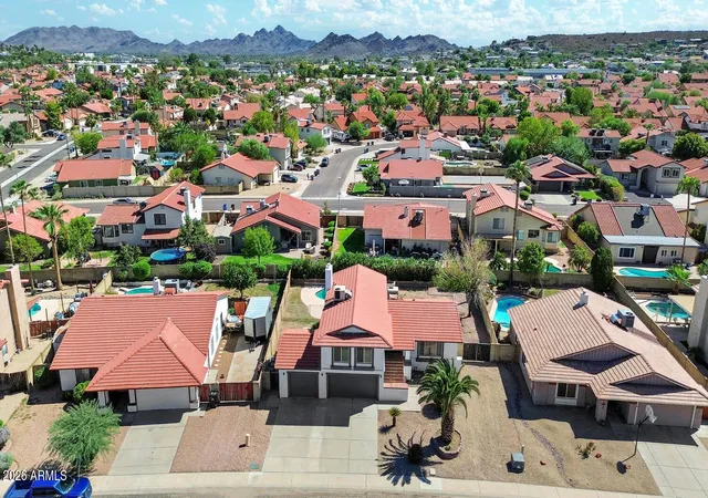 2nd image of 1927 E Crocus Dr, Phoenix, AZ 85022 | MLS# 7060894
