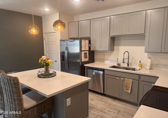 Photo 3 of Sale Pending at 2764 E Sequoia Dr, Phoenix, AZ 85050 | MLS# 7060977 | Listing updated on 2026-09-18
