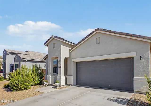 Photo 3 of Single family home for sale at 40983 W Sunland Dr, Maricopa, AZ 85138 | MLS# 7060833 | Listing updated on 2026-10-25