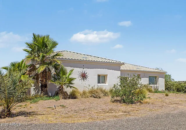 Photo 4 of Single family home for sale at 8716 N Thunderbird Rd, Maricopa, AZ 85139 | MLS# 7061930 | Listing updated on 2026-10-01