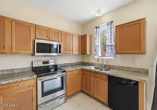 5th image of 6615 W Melvin St, Phoenix, AZ 85043 | MLS# 7060818