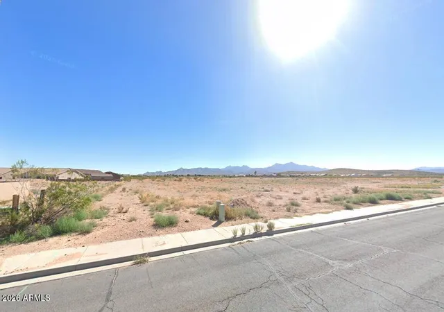 2nd image of 162 Jackson St #2, Kingman, AZ 86401 | MLS# 7060869
