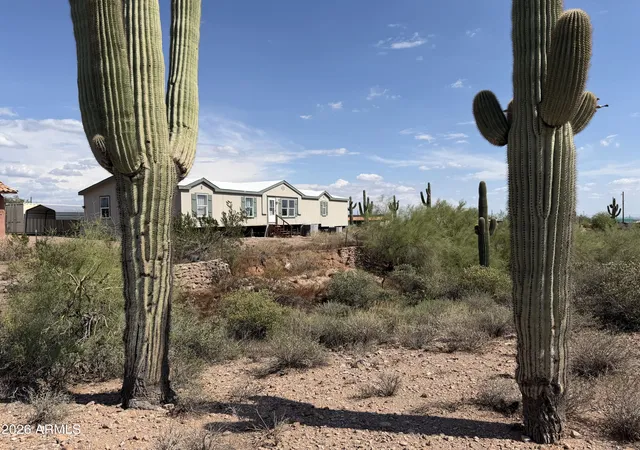 2nd image of 735 W Frontier St, Apache Junction, AZ 85120 | MLS# 7060924