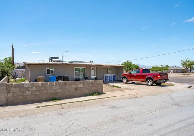 1st image of 1845 W Chipman Rd, Phoenix, AZ 85041 | MLS# 7061105