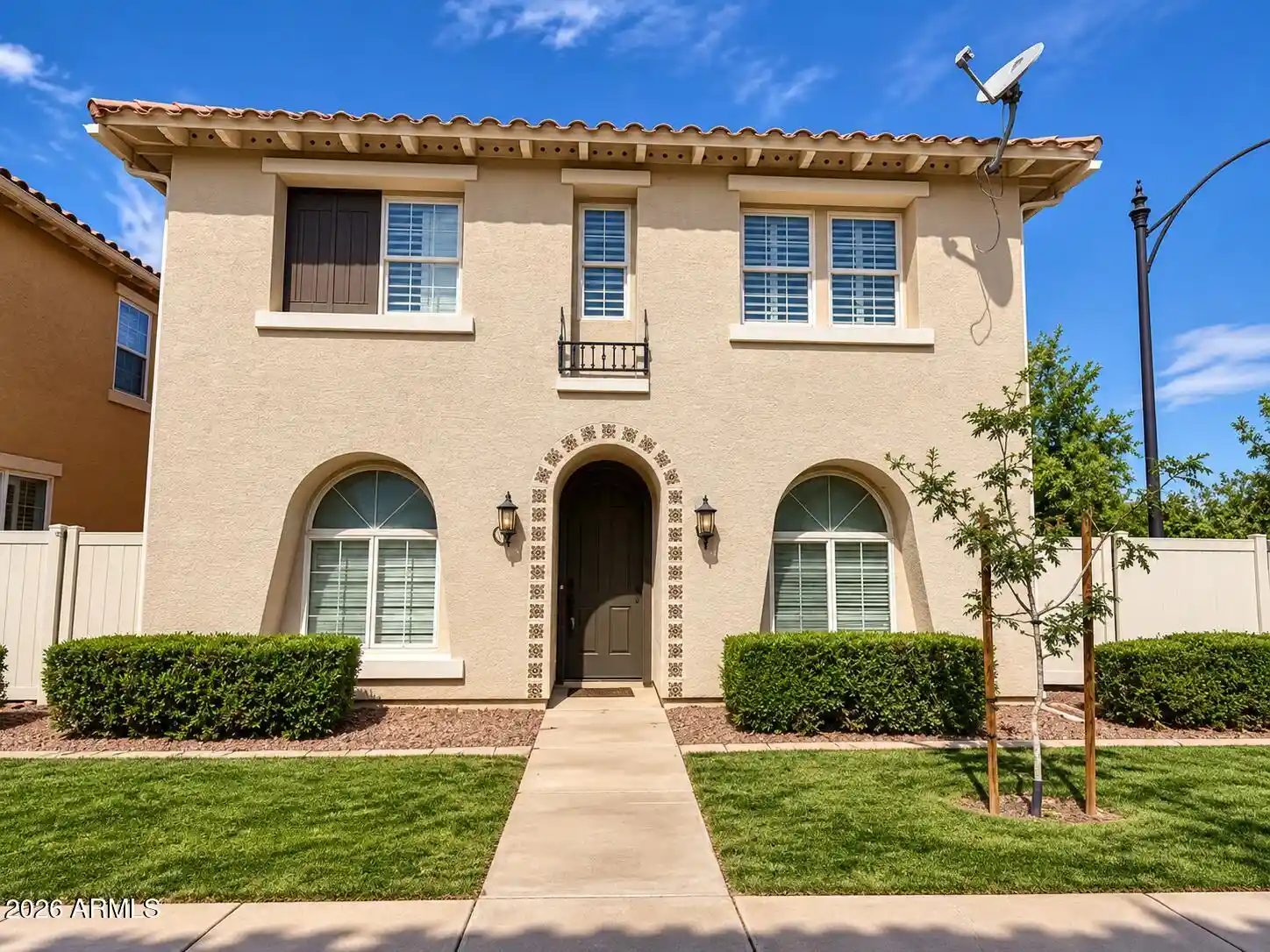 Photo 1 of Single family home for sale at 825 S Henry Ln, Gilbert, AZ 85296 | MLS# 7061750 | Listing updated on 2026-10-22