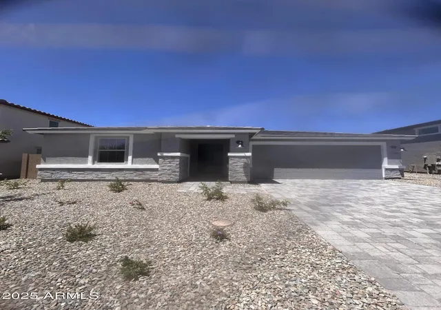 Photo 1 of Single family home for sale at 18708 E Helian Dr, Gold Canyon, AZ 85118 | MLS# 7060969 | Listing updated on 2026-09-18