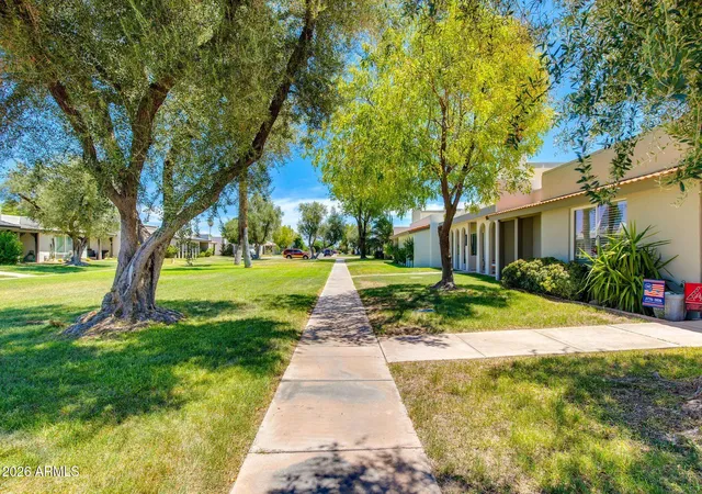 Photo 2 of Sale Pending at 8323 E Keim Dr, Scottsdale, AZ 85250 | MLS# 7061421 | Listing updated on 2026-08-17