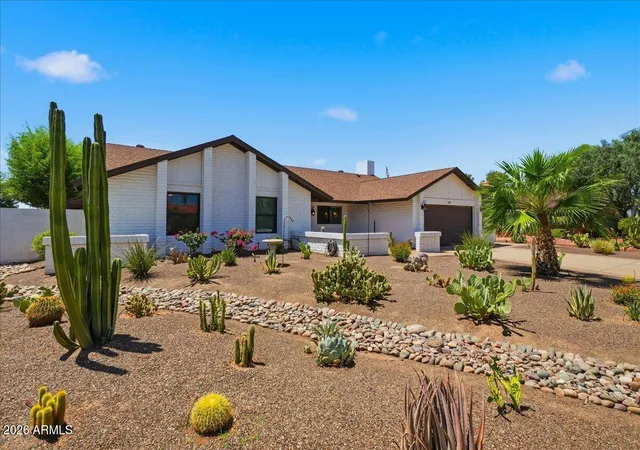 Photo 2 of Sale Pending at 4379 E Ludlow Dr, Phoenix, AZ 85032 | MLS# 7061301 | Listing updated on 2026-09-10