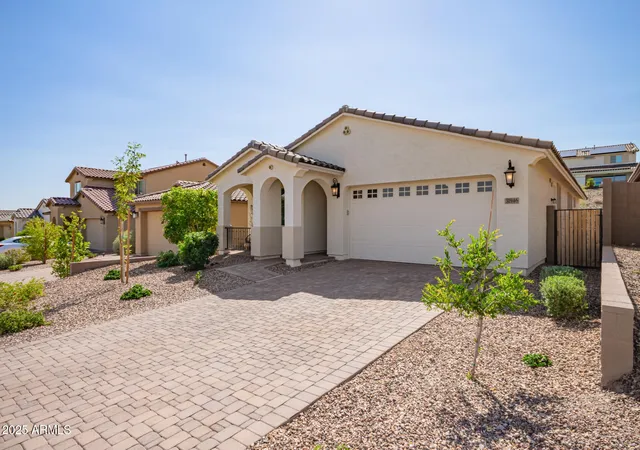 5th image of 31946 N 123Rd Ln, Peoria, AZ 85383 | MLS# 7061008