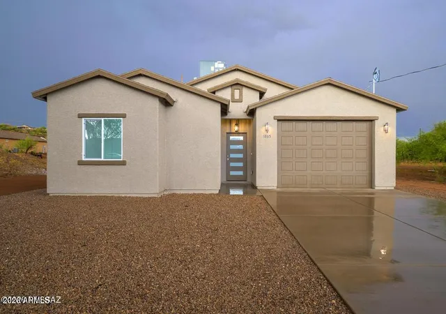 1st image of 1852 La Paz Ct, Rio Rico, AZ 85648 | MLS# 7061027