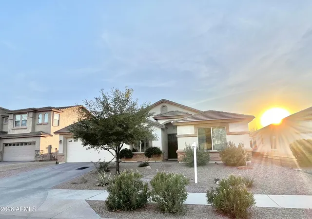 1st image of 6914 S 22nd Ln, Phoenix, AZ 85041 | MLS# 7061120