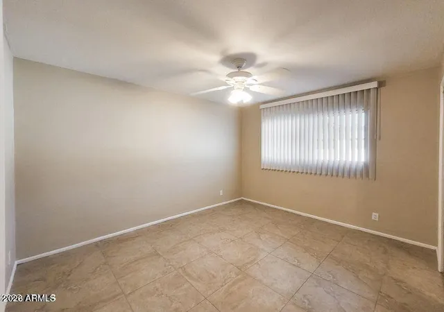 Listing Photo 4 - Condo for sale in building located at 810 E Colter St, Phoenix, AZ 85014 - Unit #34