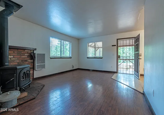 Photo 2 of Single family home for sale at 1709 E Gobbler Peak Ln, Pinetop, AZ 85935 | MLS# 7061122 | Listing updated on 2026-08-11
