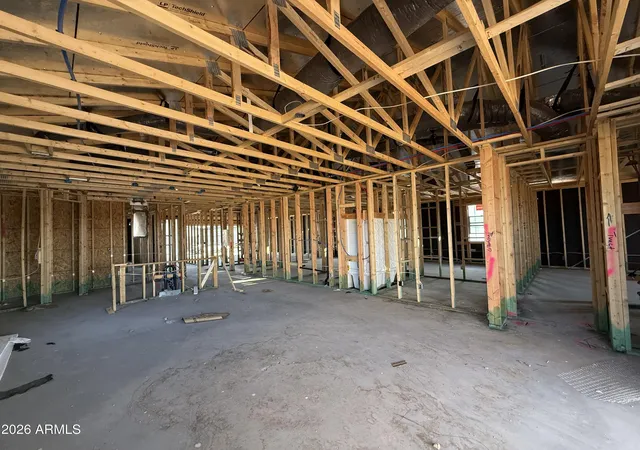 Photo 3 of Sale Pending at 2422 E Galloping Horse Dr, San Tan Valley, AZ 85140 | MLS# 7061098 | Listing updated on 2026-08-19