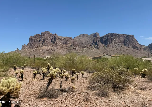 1st image of 0 N Sixshooter Rd #1, Apache Junction, AZ 85119 | MLS# 7063163