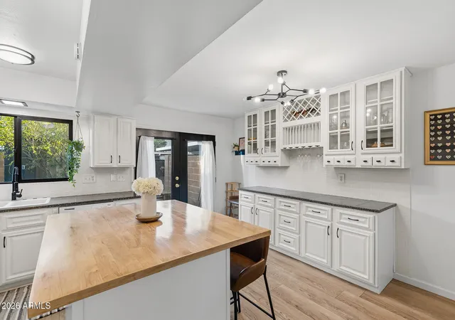 Photo 3 of Townhouse for sale at 1624 W Campbell Ave, Phoenix, AZ 85015 | MLS# 7062941 | Listing updated on 2026-09-16