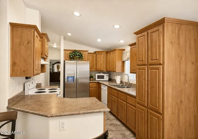 Photo 2 of Manufactured home for sale at 17846 N 16th Way, Phoenix, AZ 85022 | MLS# 7061184 | Listing updated on 2026-08-11